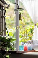 Monruamsuk Homestay Cafe And Bistro