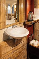 Monruamsuk Homestay Cafe And Bistro