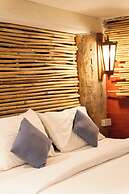 Monruamsuk Homestay Cafe And Bistro