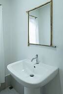 Monruamsuk Homestay Cafe And Bistro