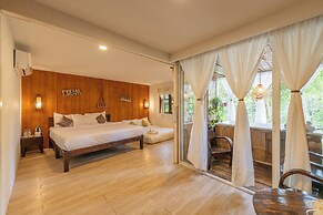 Monruamsuk Homestay Cafe And Bistro