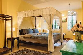 Bhirom At Baan Thongjaya