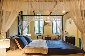 Bhirom At Baan Thongjaya