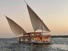 Dahabiya Nile Sailing-Aswan to Luxor