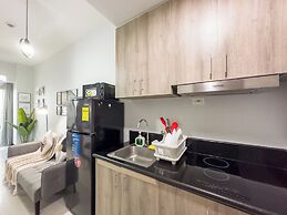 GemstoneBR in SMDC Coast Residences