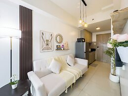 GemstoneBR in SMDC Coast Residences