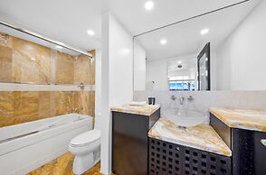 The Grand Biscayne Bay