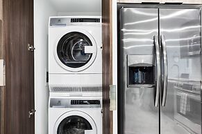 The Grand Biscayne Bay