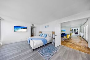 The Grand Biscayne Bay