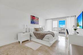 The Grand Biscayne Bay