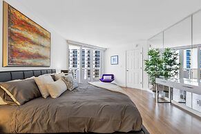 The Grand Biscayne Bay