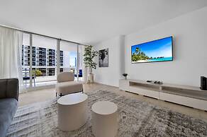 The Grand Biscayne Bay