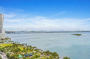 The Grand Biscayne Bay