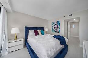 The Grand Biscayne Bay