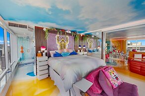 The Grand Biscayne Bay