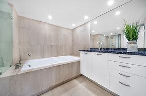 The Grand Biscayne Bay