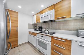 The Grand Biscayne Bay