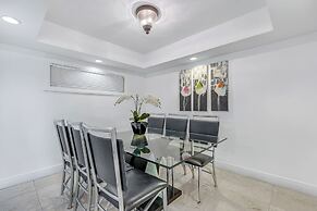 The Grand Biscayne Bay