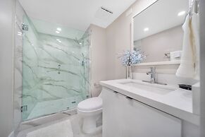 The Grand Biscayne Bay