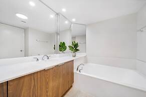 The Grand Biscayne Bay