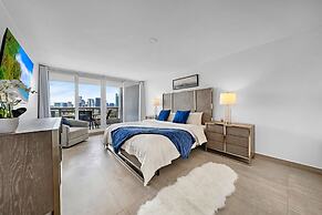 The Grand Biscayne Bay