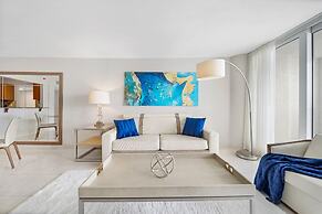 The Grand Biscayne Bay