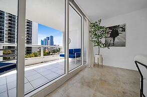 The Grand Biscayne Bay