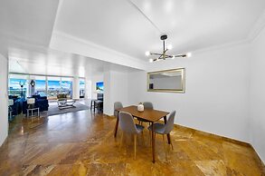 The Grand Biscayne Bay