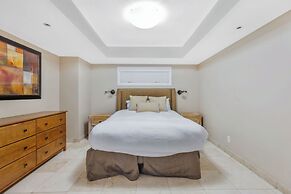 The Grand Biscayne Bay