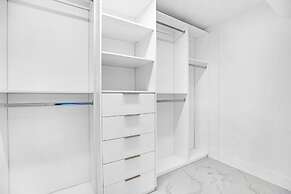 The Grand Biscayne Bay