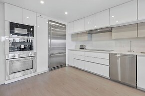 The Grand Biscayne Bay