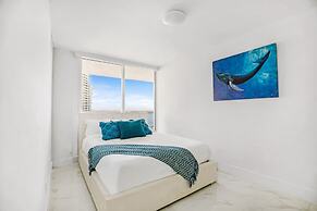 The Grand Biscayne Bay