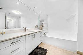 The Grand Biscayne Bay