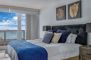 The Grand Biscayne Bay