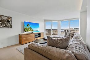 The Grand Biscayne Bay