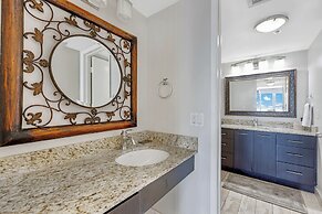 The Grand Biscayne Bay