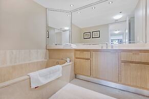 The Grand Biscayne Bay