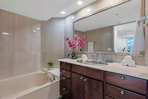 The Grand Biscayne Bay