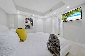 The Grand Biscayne Bay