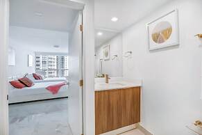 The Grand Biscayne Bay