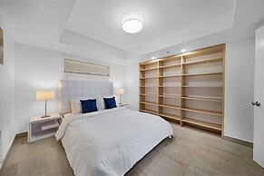 The Grand Biscayne Bay