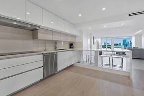 The Grand Biscayne Bay