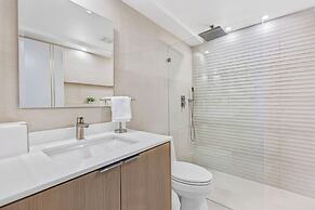 The Grand Biscayne Bay