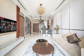 Landmark 81 By KVG Suite Apartment