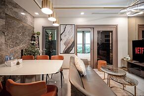 Landmark 81 By KVG Suite Apartment