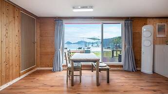 Namhae sea Stay N pet Pension