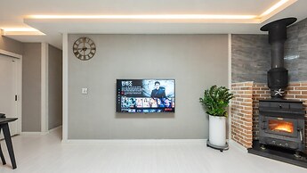 Namhae sea Stay N pet Pension