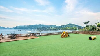 Namhae sea Stay N pet Pension
