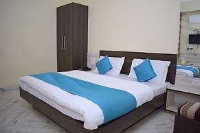 HOTEL GAYATRI Dwarka