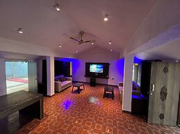 Space Villa I 4Bhk I Swimming Pool